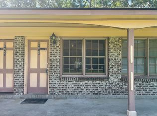 8836 Deerwood Dr, North Charleston, SC 29406