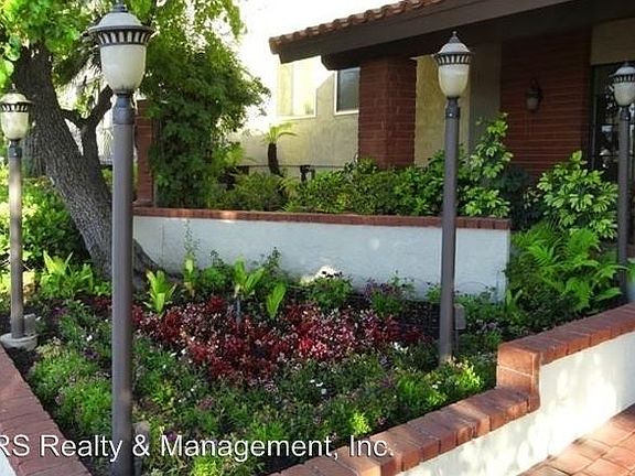 3rd image of 12830 Burbank Blvd Unit 311