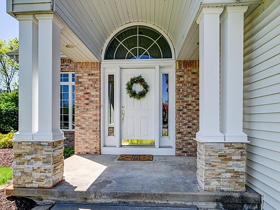 2nd image of 1703 Suwannee Cir