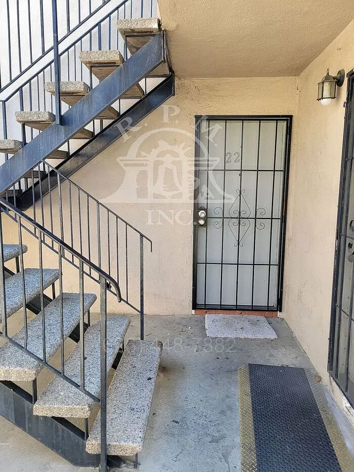 Studio, 1.0 bath, $1,495 — Photo 1