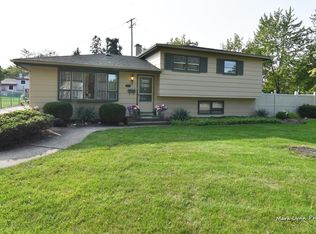 208 N Highland Ave, Lombard, IL 60148