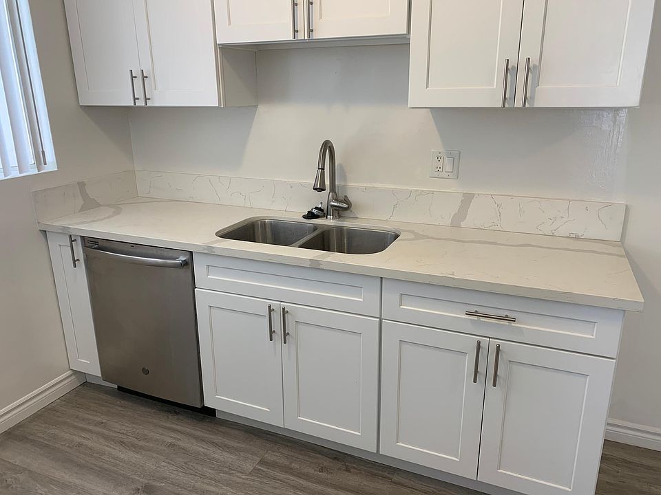 1st image of 5524 Corteen Pl #2