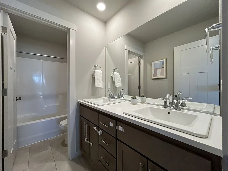 31530 NW Yorkshire St — Photo 52