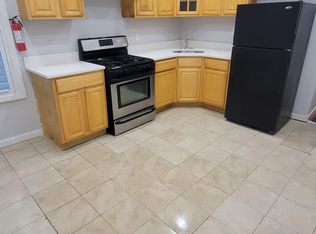 112 Watson Ave APT 1, Newark, NJ 07112