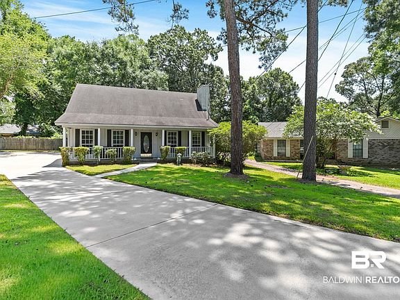 4th image of 110 Iris Cir