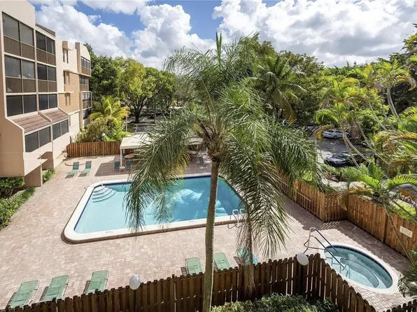 6800 Cypress Rd APT 514, Plantation, FL 33317