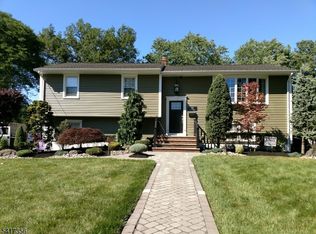 25 Kent Pl, Clark Twp., NJ 07066