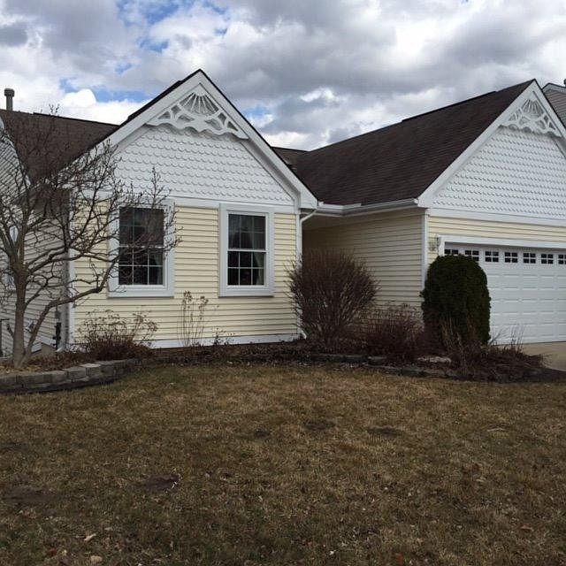 1st image of 571 Thornhill Ct