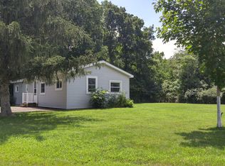 56 River Rd #1, Hamburg, PA 19526