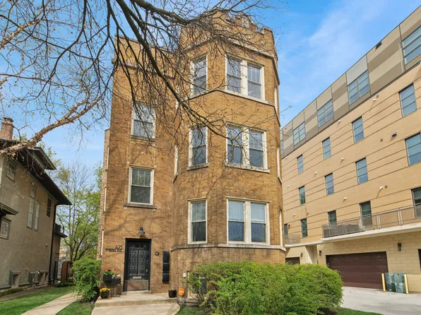 425 N Maple Ave, Oak Park, IL 60302