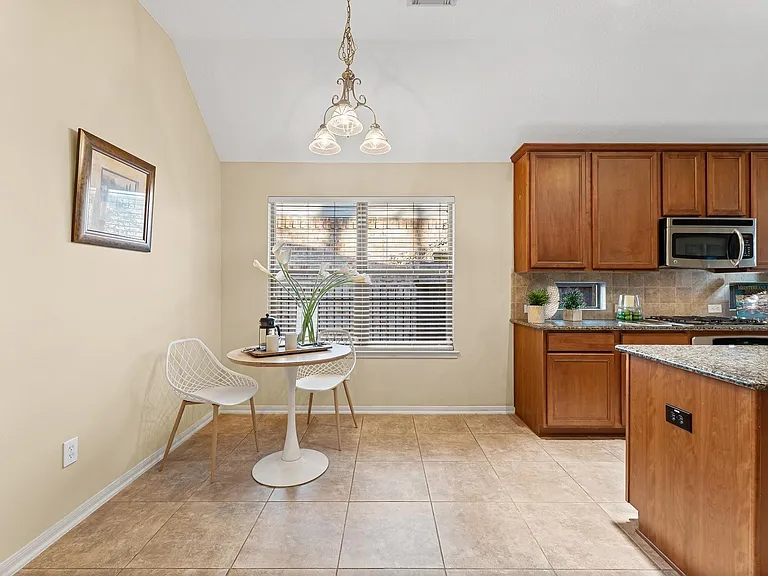 31 Pleasant Point Pl — Photo 10