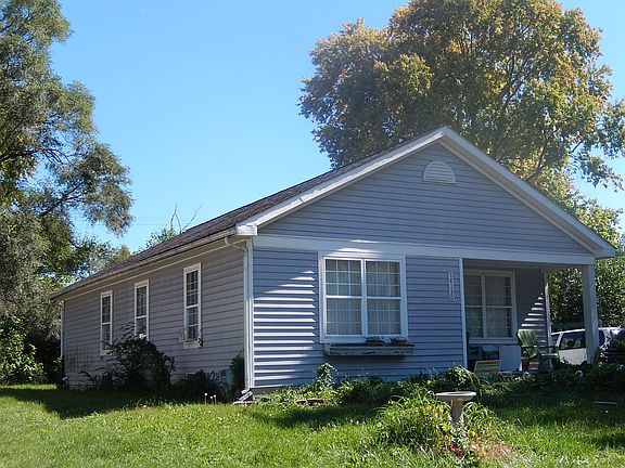 2nd image of 14136 Plainview Ave