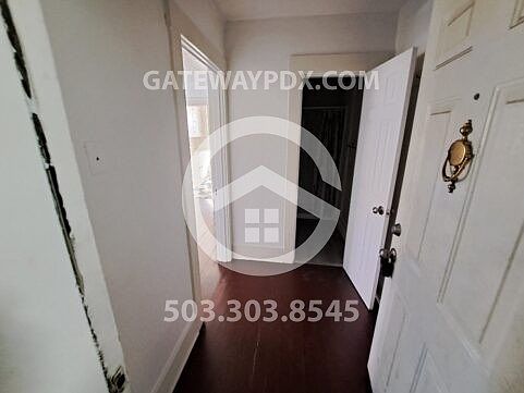 2nd image of 108 N 1st St APT 3