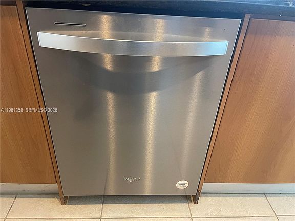 5th image of 335 S Biscayne Blvd APT 3610