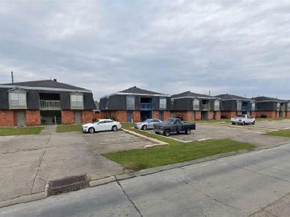 3rd image of 707 Bayou Gardens Blvd #A-b