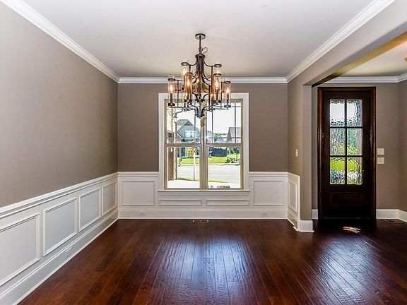 3rd image of 2020 Logan Dr