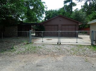 135 Parkgate St, Conroe, TX 77304