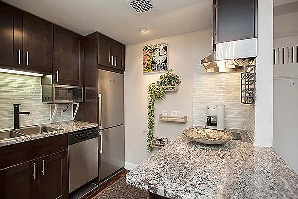 Rented by Sumitomo Real Estate Sales | media 2