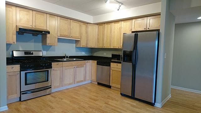 2nd image of 2272 S Archer Ave Unit 2C