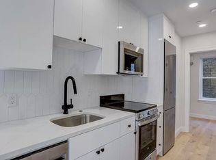 15-19 Bartlett Pl #2, Boston, MA 02113