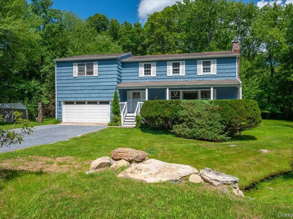 9 Laurel Road, South Salem, NY 10590