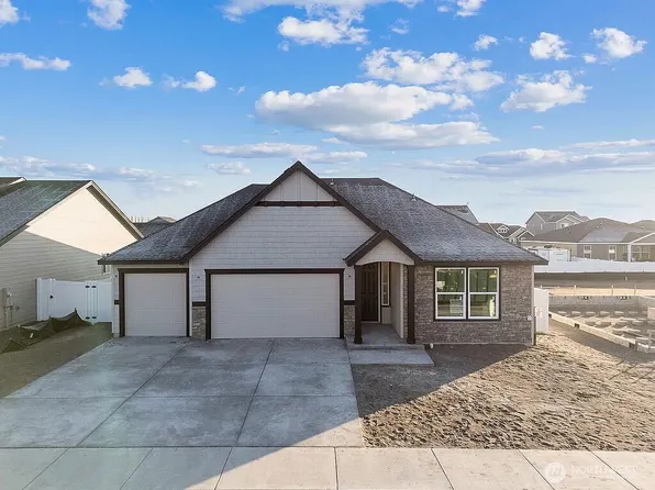 4737 W Thrush St, Moses Lake, WA 98837