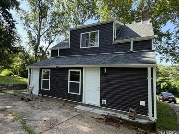 10643 Thorpe Ave, Saint Louis, MO 63114