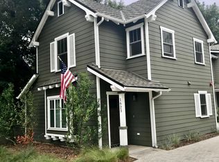 1623 De La Vina St #A, Santa Barbara, CA 93101