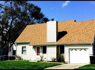 2930 Merrill St, Lincoln, NE 68503