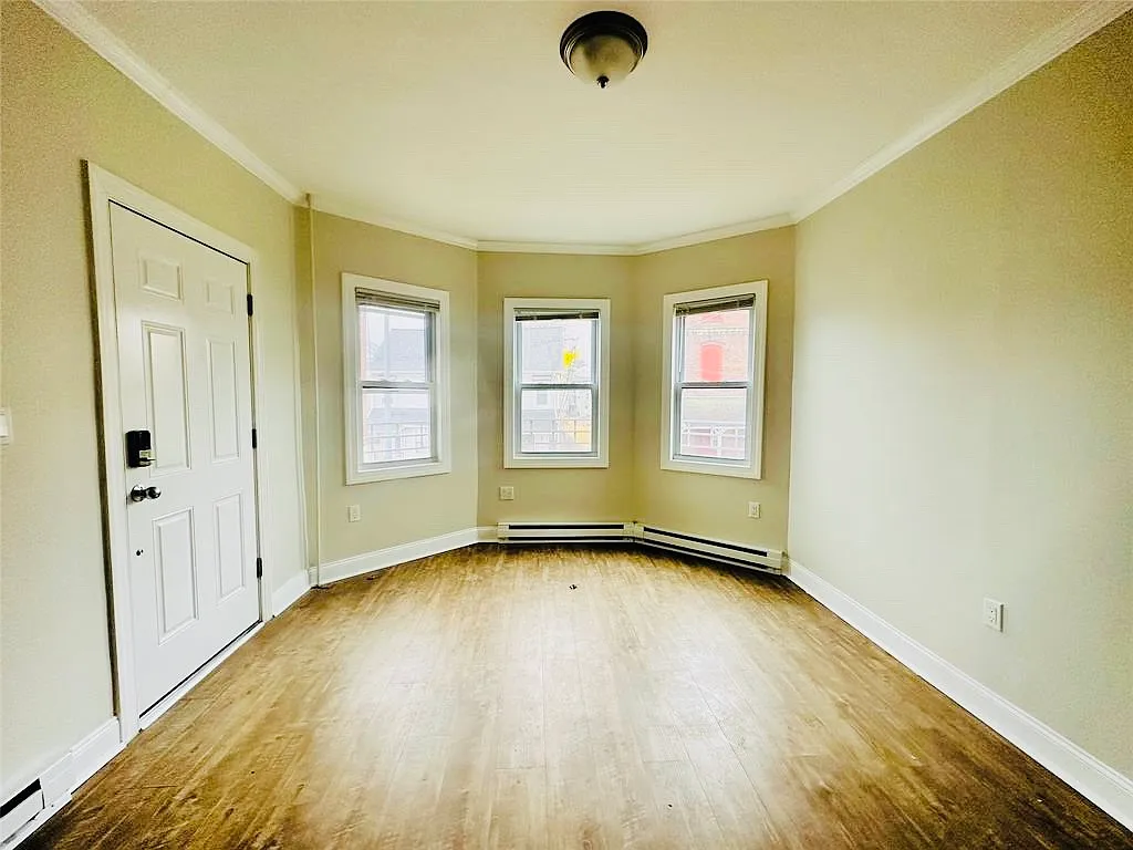 151 Cannon St — Photo 4