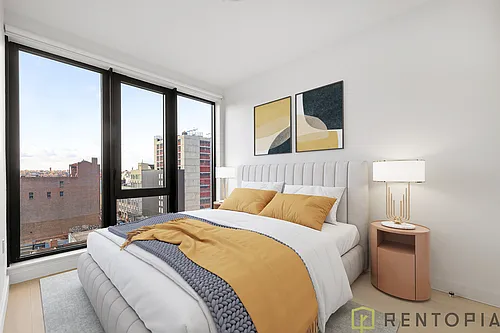 554 W 46th St #712 Photo 1
