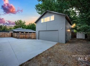 425 N Riverview Dr, Boise, ID 83712