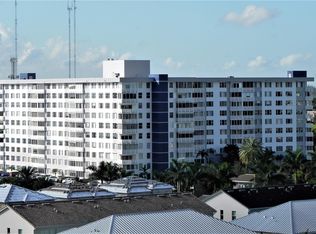 4350 Hillcrest Dr APT 520, Hollywood, FL 33021