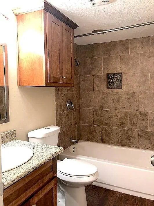1 bed, 1.0 bath, 1232 sqft, $750 — Photo 3