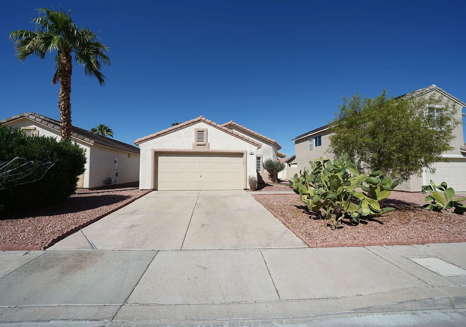 Showings Available Now — Photo 1