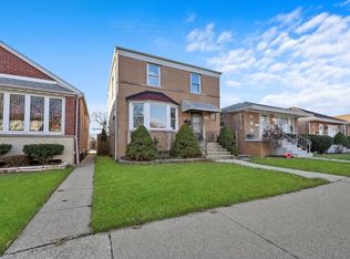 4942 S La Crosse Ave, Chicago, IL 60638