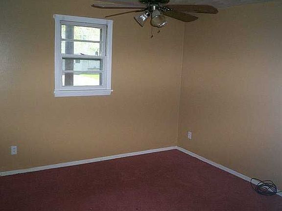 5th image of 124 Wolcott Ave