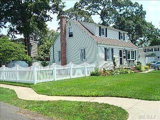2nd image of 125 Cartwright Blvd