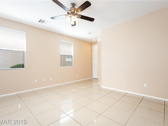4th image of 3054 Amari Ave