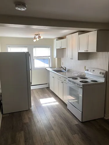 54 Longwood Ave Photo 1
