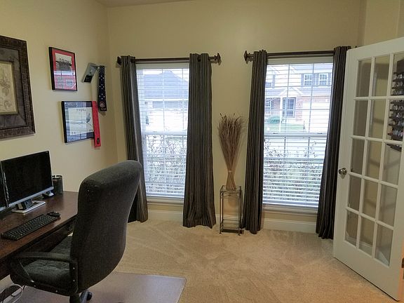 4th image of 6808 Dunhill Dr