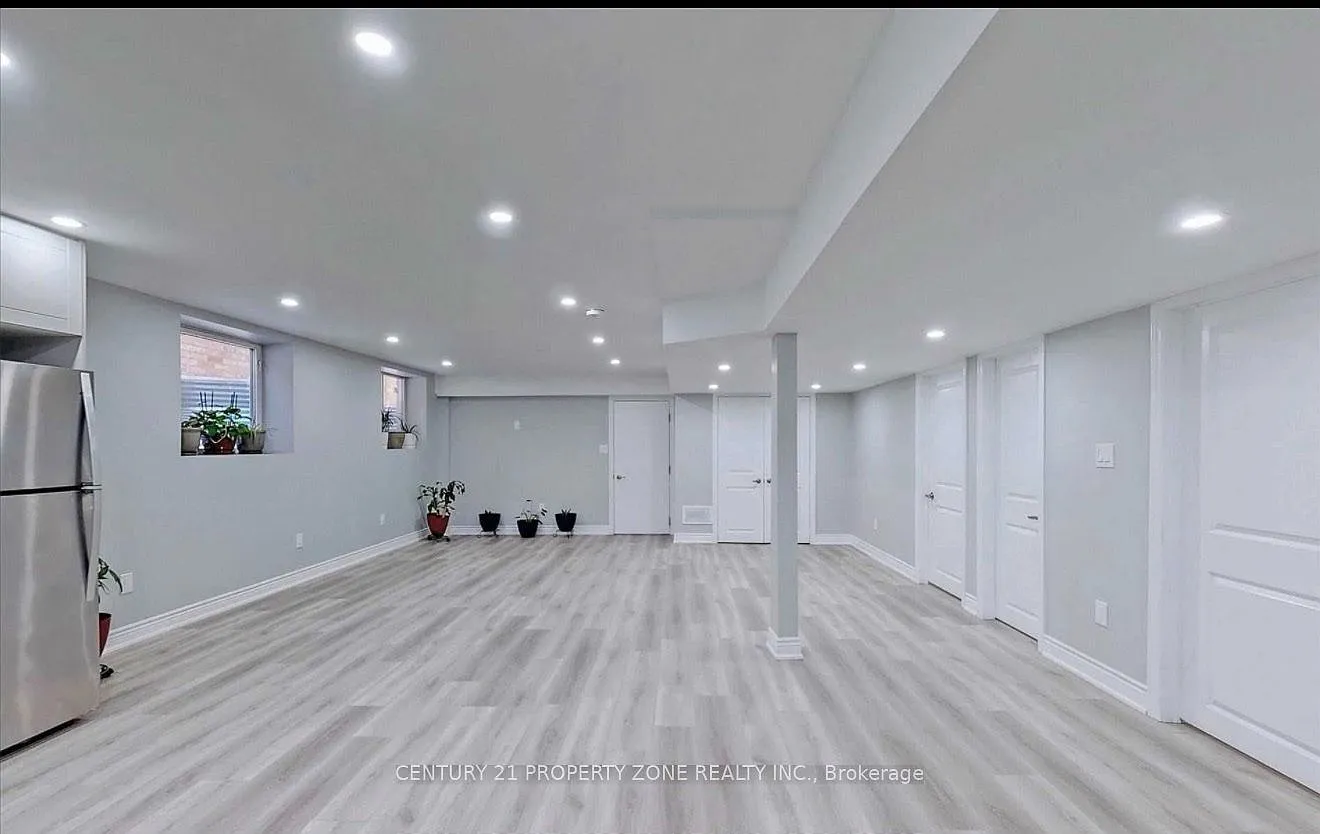 2 bed, $1,800 — Photo 3