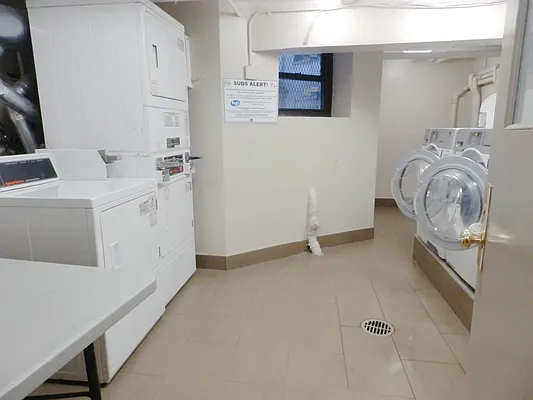 Rented by Keller Williams NYC | media 3