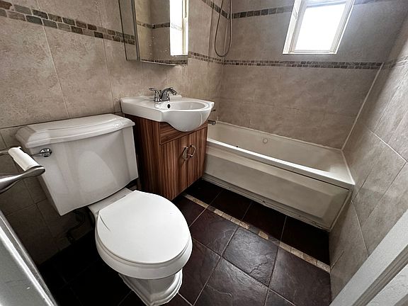 5th image of 2465 John F Kennedy Blvd #51E
