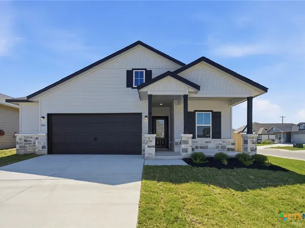 1241 Marvin Grv, Seguin, TX 78155