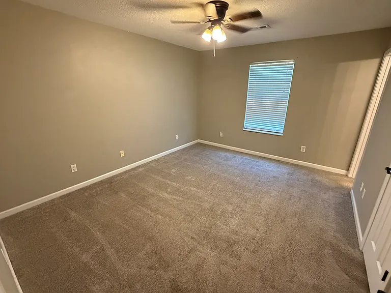 8118 Marsala Ln — Photo 13