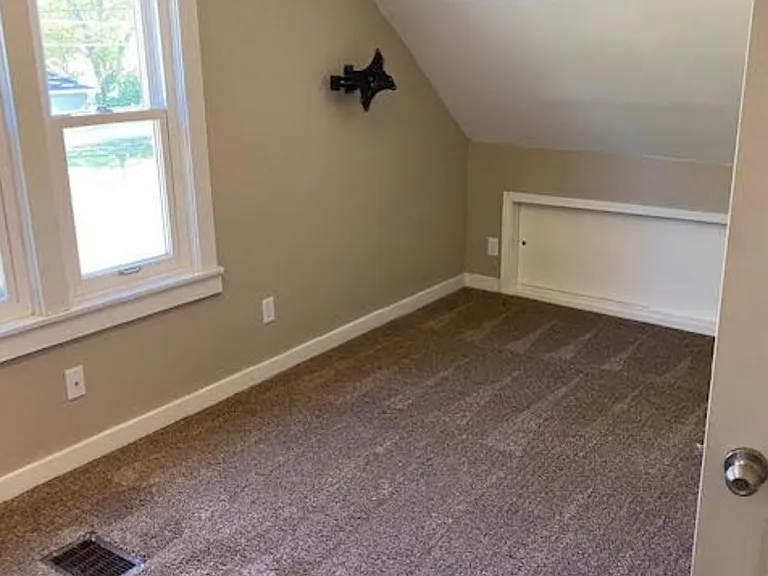 2nd upstairs bedroom