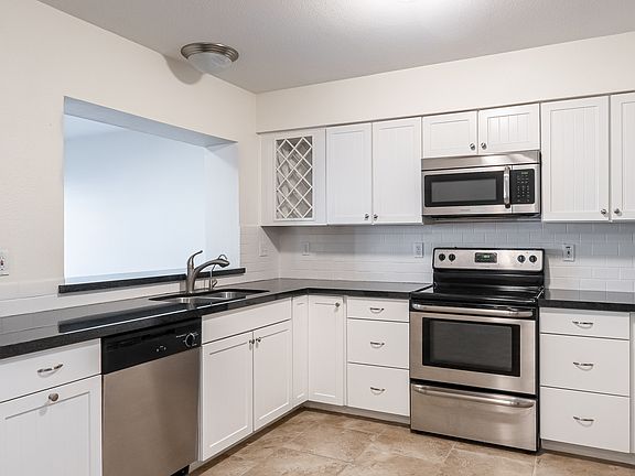 2nd image of 2706 E Dahlia Dr