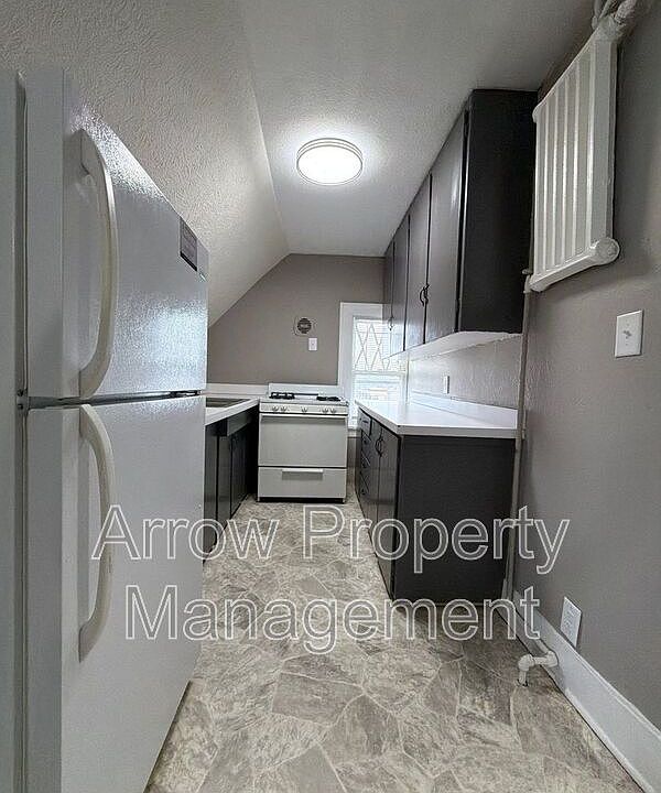 1st image of 1748 South St APT 3