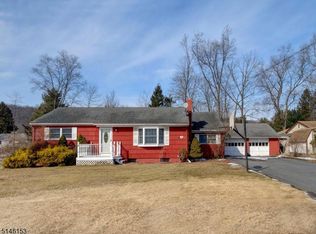 18 Raritan Ave, Ledgewood, NJ 07852